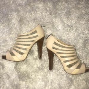 Micheal Kors Heels